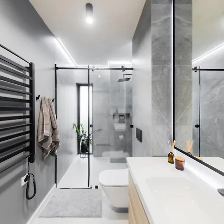 Kalwa House - Dom Nad Jeziorem Z Prywatnym Pomostem I Jacuzzi Oraz Sprzetem Wodnym Villa