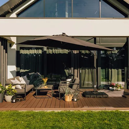 Kalwa House - Dom Nad Jeziorem Z Prywatnym Pomostem I Jacuzzi Oraz Sprzetem Wodnym Passenheim